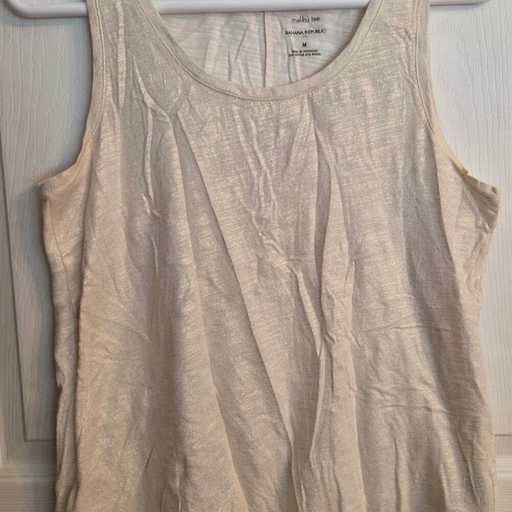 Banana Republic Shimmery Top in Cream
